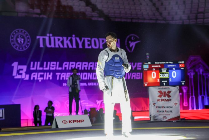13-uluslararasi-turkiye-acik-taekwondo-turnuvasi-sona-erdi-8.jpeg