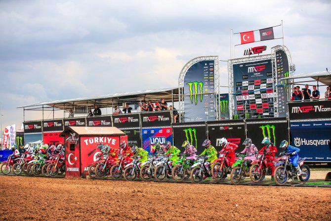 1778580923-2025-mxgp-yaris-start-1.jpg