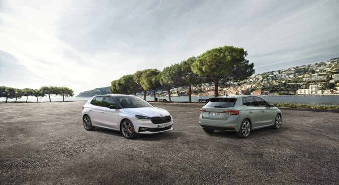 1784277211-skoda-fabia-monte-carlo-130-edition-1.jpg