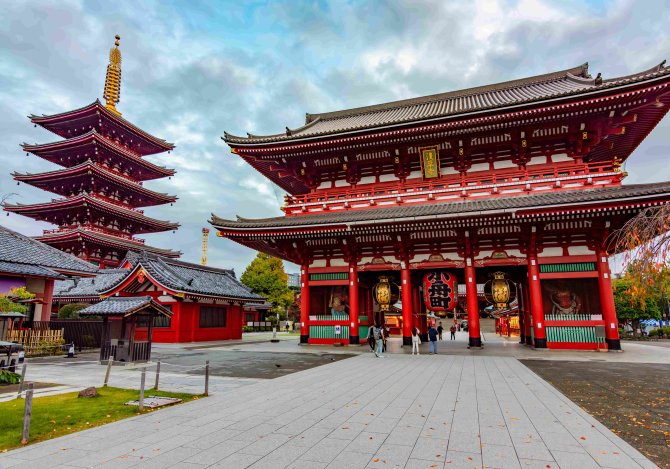 1787906562-tokyo-asakusa-daki-senso-ji-tap-na.jpg