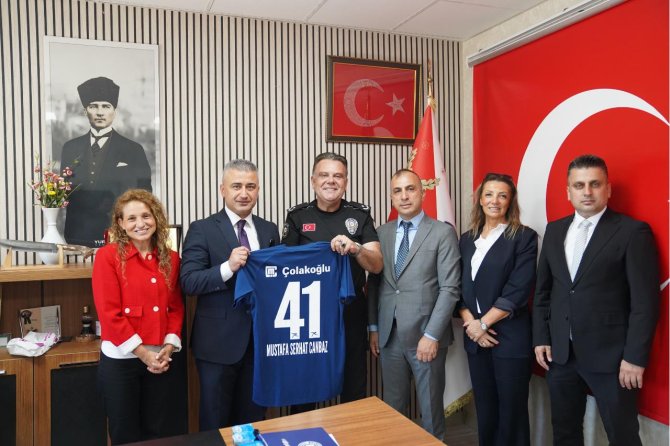 dilovasi-ilce-emniyet-mudurlugu-092141689.jpg