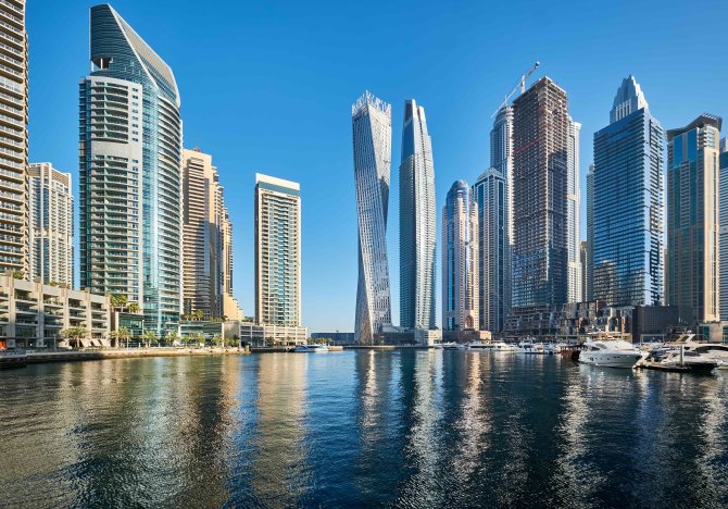 dubai-3-130753844.jpg