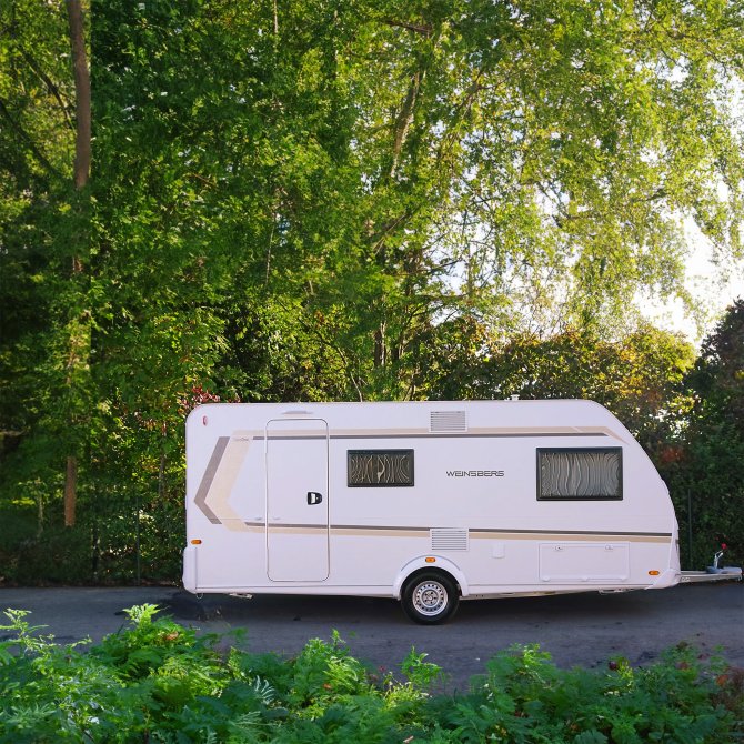 ideal-caravan.jpg
