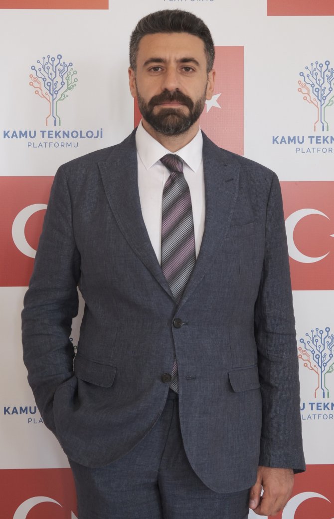 kamu-teknoloji-platformu-baskani-cagri-isiklioglu.jpg