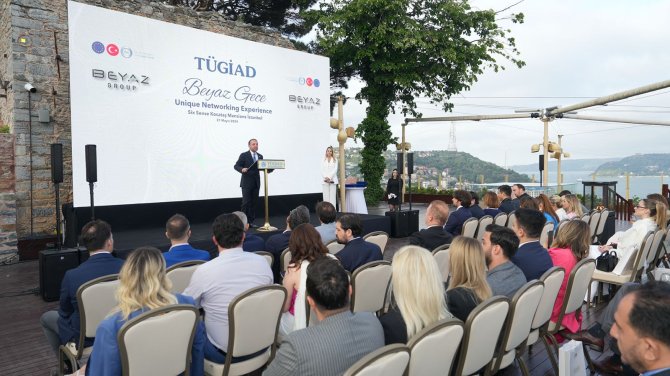 tugiad4-122615194.jpg